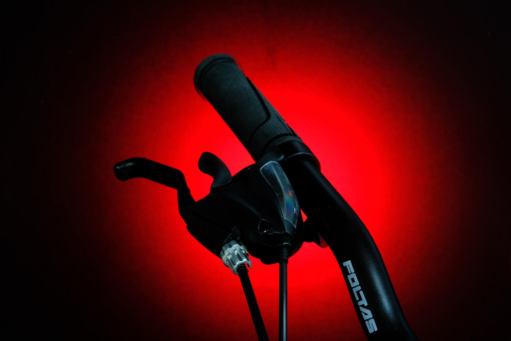 FOLTAS 20 Матовый Чёрный/Красный