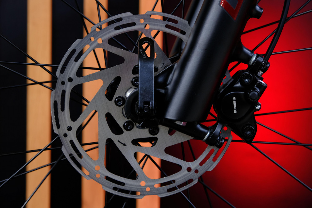 LORAK MT 29 - 3000 Матовый Чёрный/Красный рама 21 (на рост 182-195)